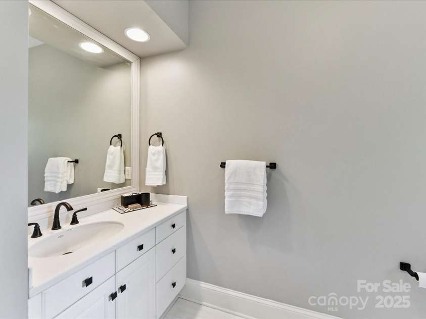 14531 Nolen Lane, Charlotte, NC 28277.  MLS# CAR4279498, YatesRealty ID 33734. 