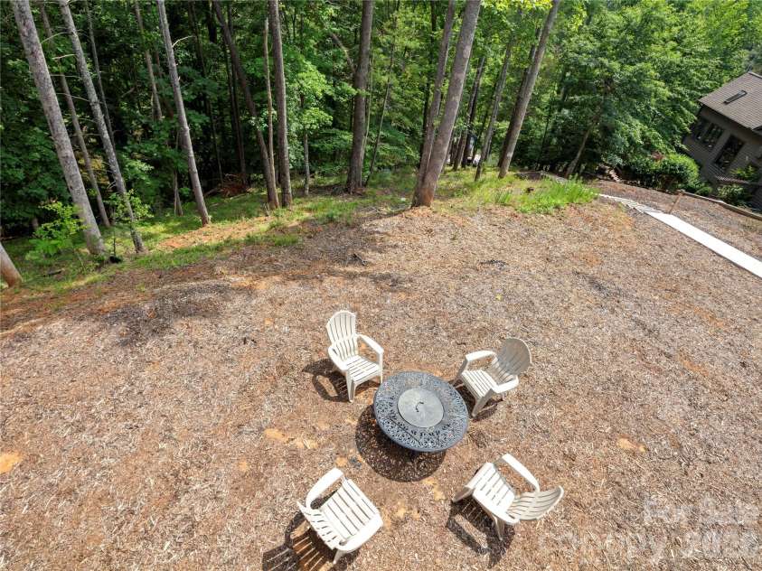 23 Anchor Drive, Nebo, NC 28761.  MLS# CAR4391693, YatesRealty ID 33734. 