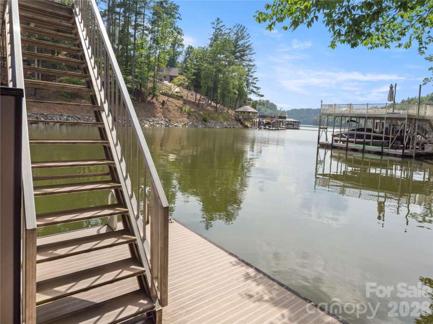 23 Anchor Drive, Nebo, NC 28761.  MLS# CAR4391693, YatesRealty ID 33734. 