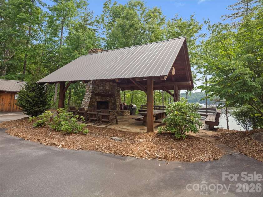 23 Anchor Drive, Nebo, NC 28761.  MLS# CAR4391693, YatesRealty ID 33734. 