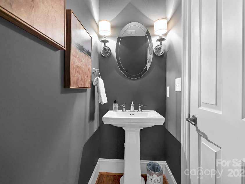 2042 Euclid Avenue, Charlotte, NC 28203.  MLS# CAR4294420, YatesRealty ID 33735. Downstairs half bath off dining room