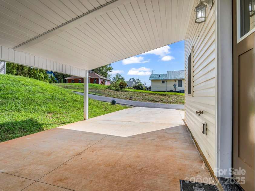 166 Illinois Street, Spindale, NC 28160.  MLS# CAR4291060, YatesRealty ID 33736. 