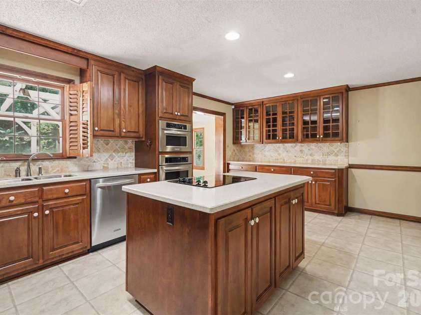 215 Chedworth Court, Concord, NC 28025.  MLS# CAR4396675, YatesRealty ID 33737. 
