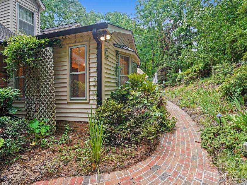 215 Chedworth Court, Concord, NC 28025.  MLS# CAR4396675, YatesRealty ID 33737. 