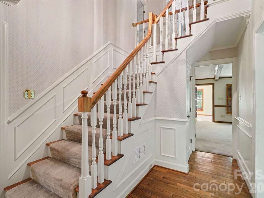 215 Chedworth Court, Concord, NC 28025.  MLS# CAR4396675, YatesRealty ID 33737. Foyer