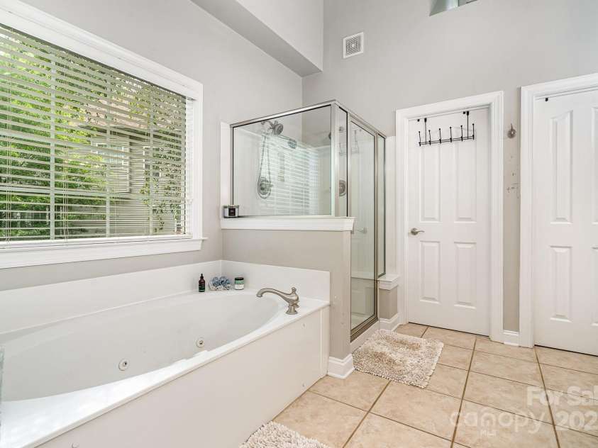 7602 Windsor Forest Place, Harrisburg, NC 28075.  MLS# CAR4279853, YatesRealty ID 33738. 