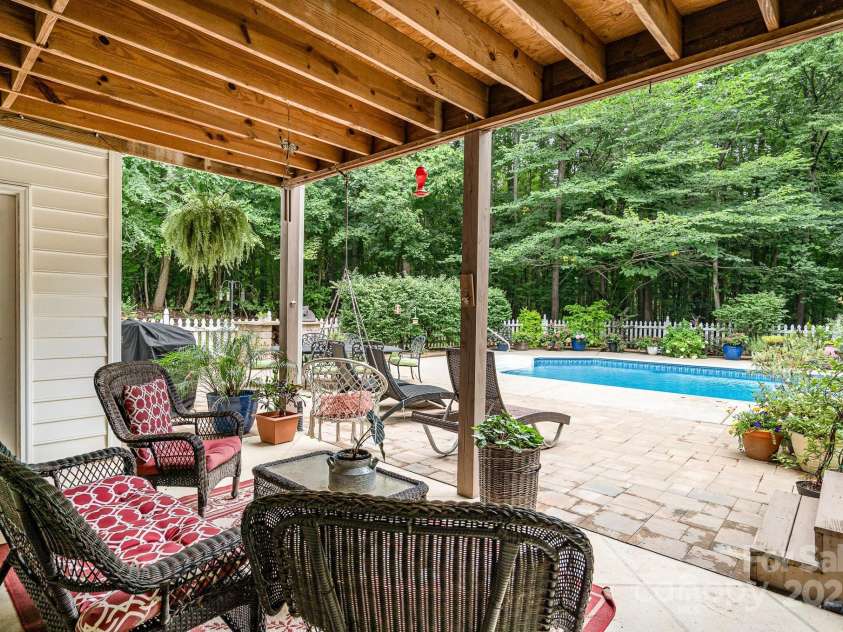 7602 Windsor Forest Place, Harrisburg, NC 28075.  MLS# CAR4279853, YatesRealty ID 33738. 