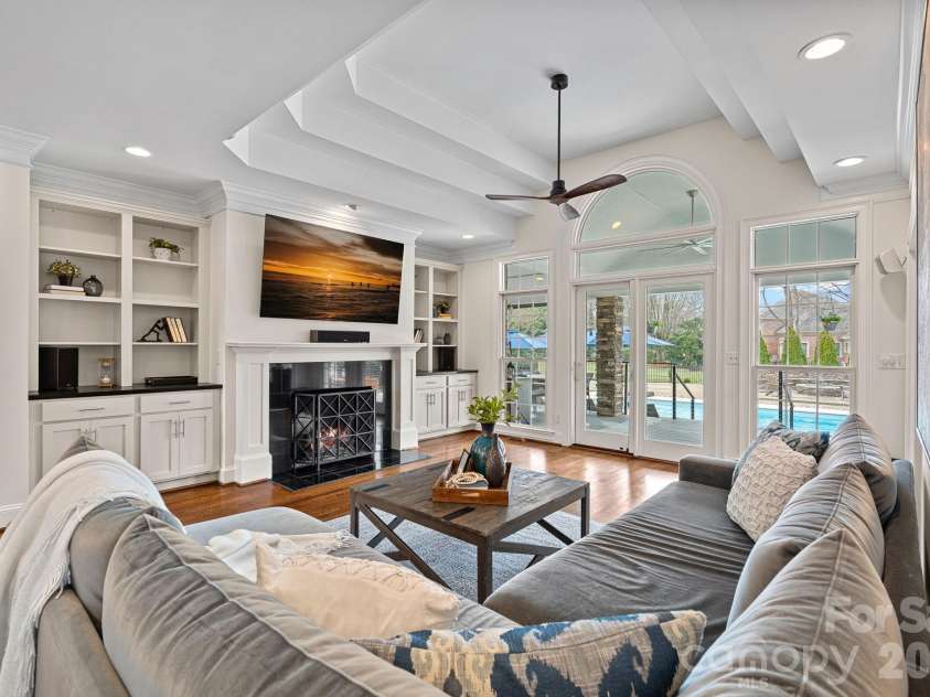 7604 Windaliere Drive, Cornelius, NC 28031.  MLS# CAR4350932, YatesRealty ID 3374. 