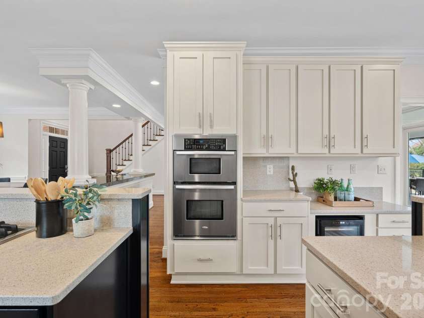 7604 Windaliere Drive, Cornelius, NC 28031.  MLS# CAR4350932, YatesRealty ID 3374. 