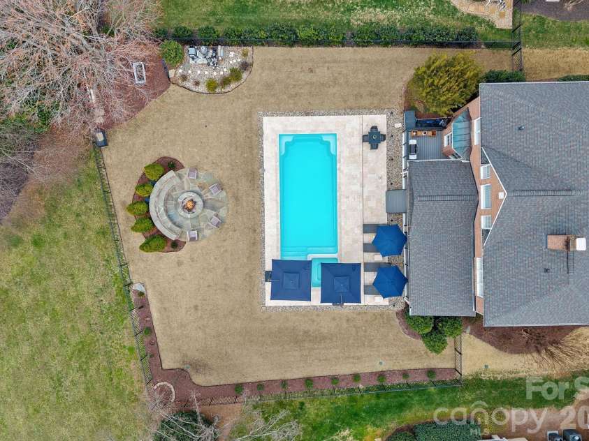 7604 Windaliere Drive, Cornelius, NC 28031.  MLS# CAR4350932, YatesRealty ID 3374. 