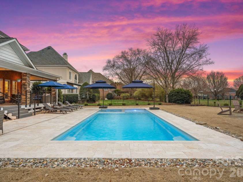 7604 Windaliere Drive, Cornelius, NC 28031.  MLS# CAR4350932, YatesRealty ID 3374. 