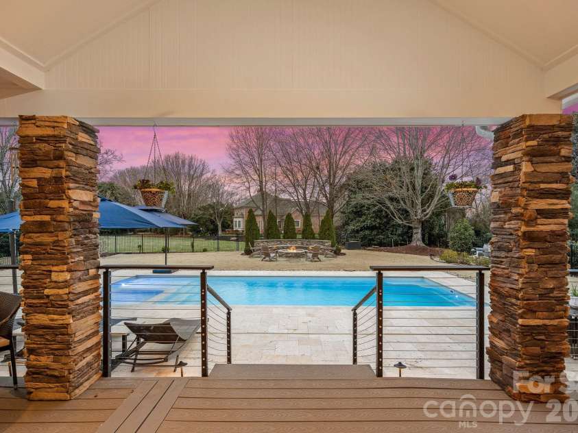 7604 Windaliere Drive, Cornelius, NC 28031.  MLS# CAR4350932, YatesRealty ID 3374. 