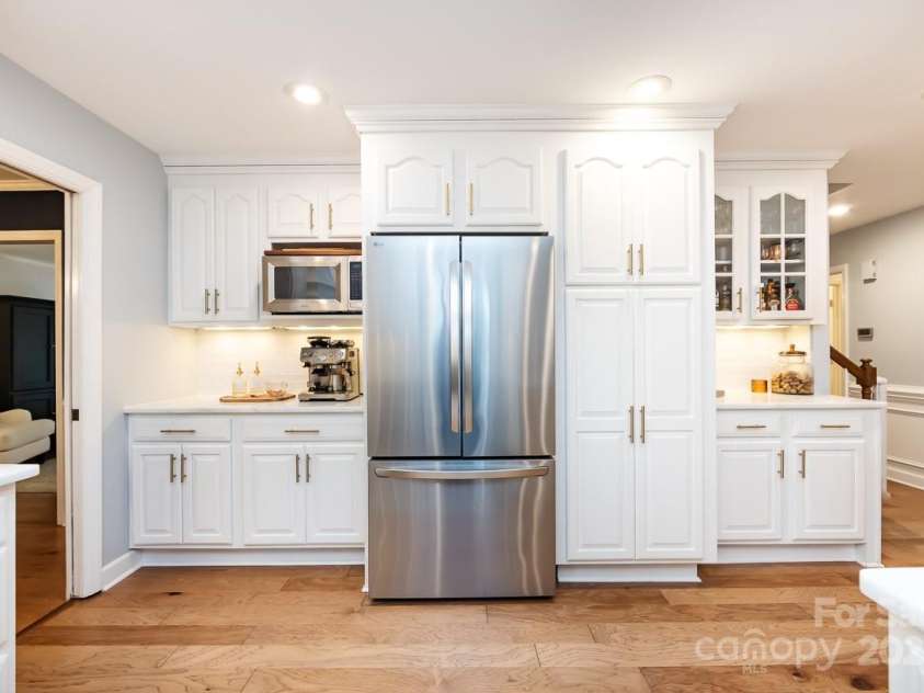 7924 Wellston Drive, Charlotte, NC 28210.  MLS# CAR4293826, YatesRealty ID 33741. 