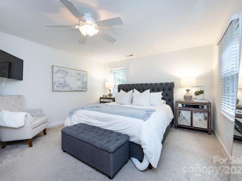 7924 Wellston Drive, Charlotte, NC 28210.  MLS# CAR4293826, YatesRealty ID 33741. 