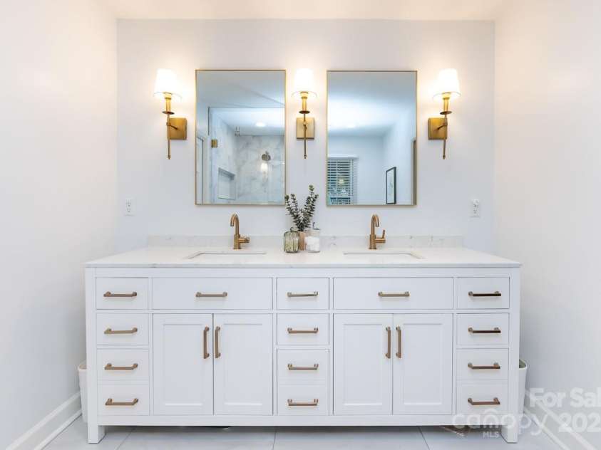 7924 Wellston Drive, Charlotte, NC 28210.  MLS# CAR4293826, YatesRealty ID 33741. 