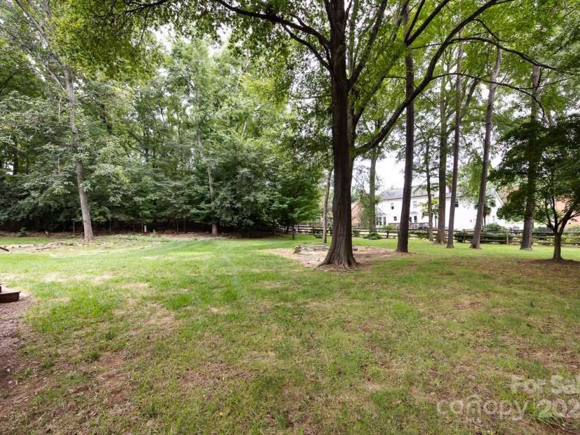 7924 Wellston Drive, Charlotte, NC 28210.  MLS# CAR4293826, YatesRealty ID 33741. 