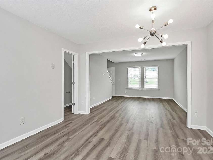 4234 Red Shed Lane, Charlotte, NC 28269.  MLS# CAR4291534, YatesRealty ID 33742. 