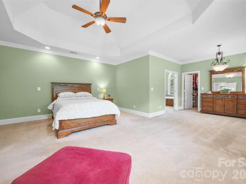 817 Savile Lane, Fort Mill, SC 29715.  MLS# CAR4387881, YatesRealty ID 33742. 