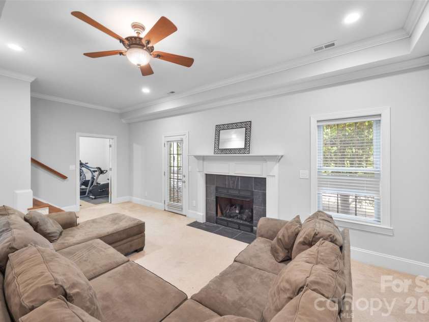 817 Savile Lane, Fort Mill, SC 29715.  MLS# CAR4387881, YatesRealty ID 33742. 