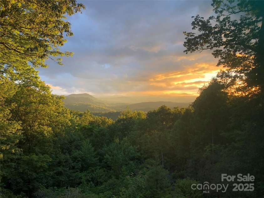 221 Ohwanteska Lane, Brevard, NC 28712.  MLS# CAR4286435, YatesRealty ID 33743. 