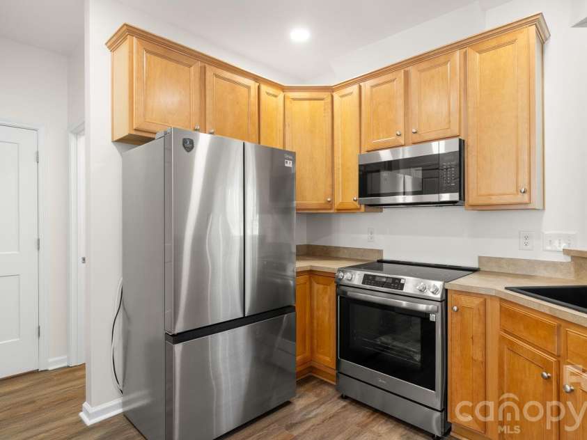 4569 Scarlet Oak Drive, Rock Hill, SC 29732.  MLS# CAR4397692, YatesRealty ID 33744. 