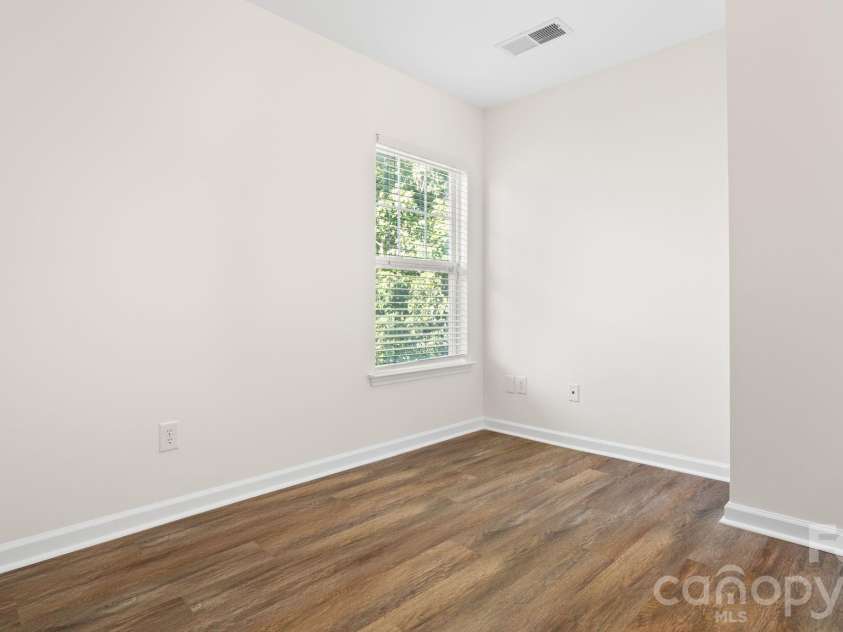 4569 Scarlet Oak Drive, Rock Hill, SC 29732.  MLS# CAR4397692, YatesRealty ID 33744. 