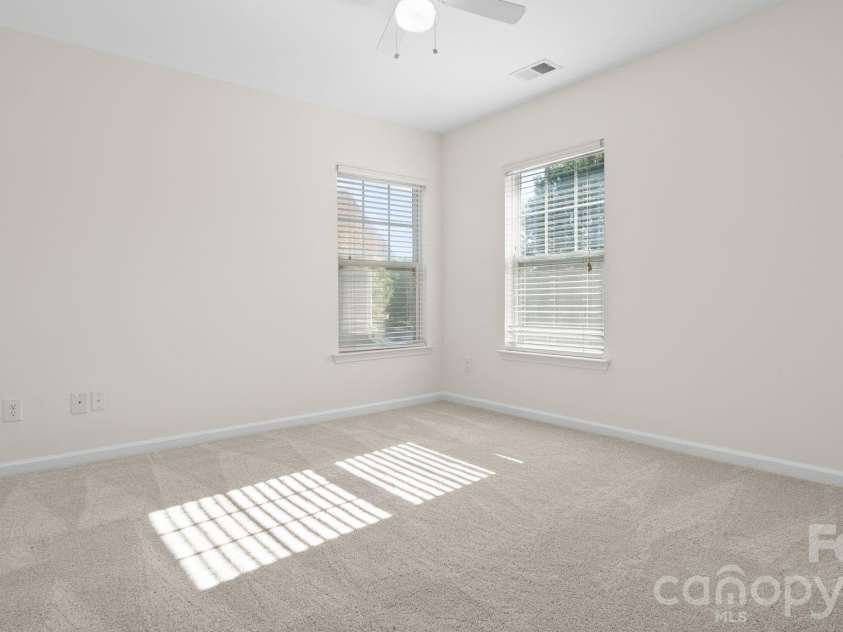4569 Scarlet Oak Drive, Rock Hill, SC 29732.  MLS# CAR4397692, YatesRealty ID 33744. 