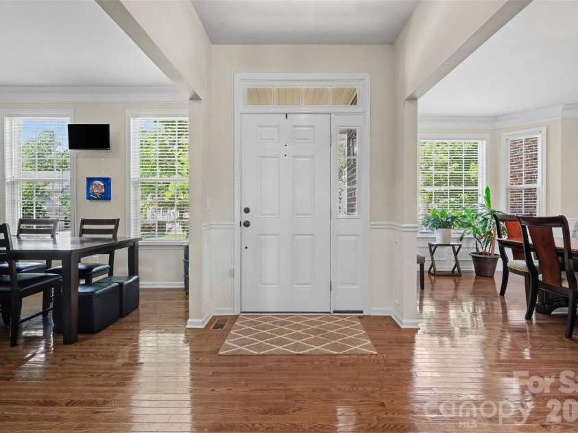 1008 Hawker Road, Matthews, NC 28104.  MLS# CAR4396148, YatesRealty ID 33745. 