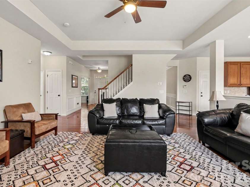 1008 Hawker Road, Matthews, NC 28104.  MLS# CAR4396148, YatesRealty ID 33745. 