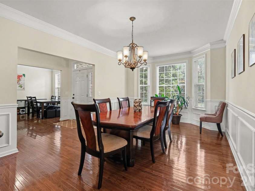 1008 Hawker Road, Matthews, NC 28104.  MLS# CAR4396148, YatesRealty ID 33745. 