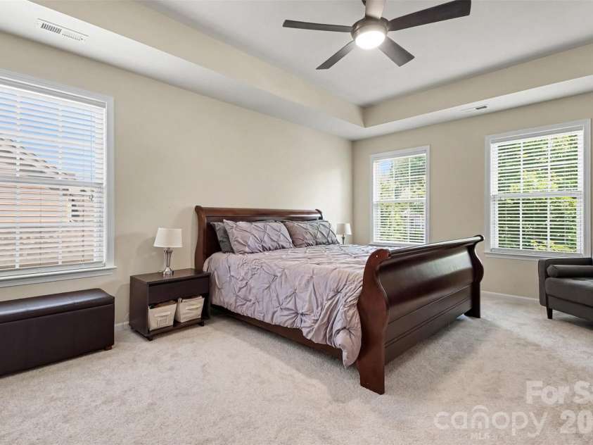 1008 Hawker Road, Matthews, NC 28104.  MLS# CAR4396148, YatesRealty ID 33745. 