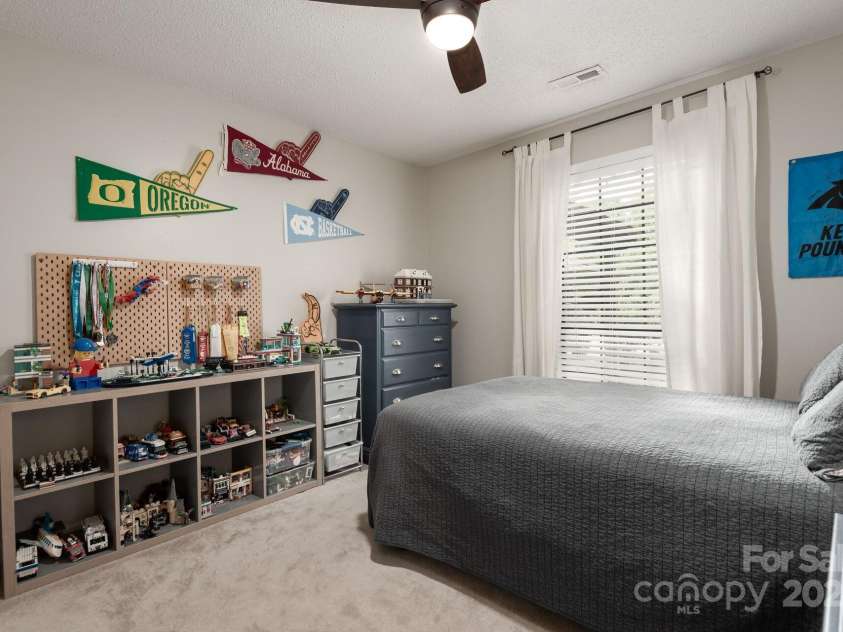 7024 Stillmeadow Drive, Charlotte, NC 28277.  MLS# CAR4288710, YatesRealty ID 33747. 