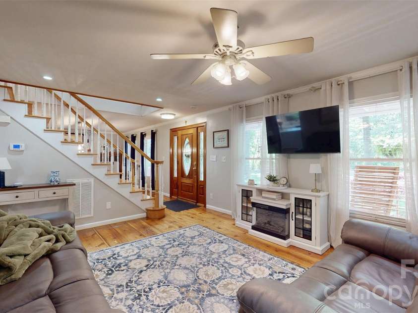 7802 Surry Lane, Indian Trail, NC 28079.  MLS# CAR4373175, YatesRealty ID 33747. 