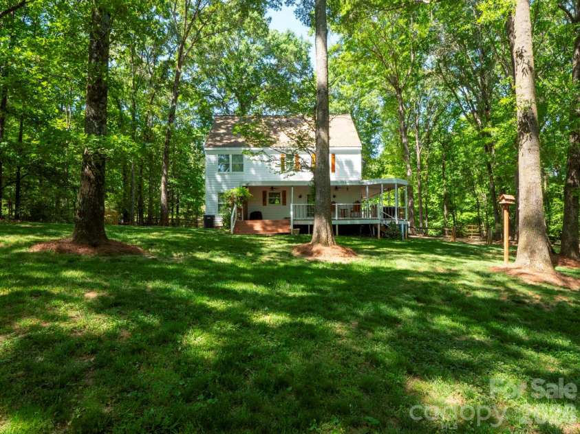 7802 Surry Lane, Indian Trail, NC 28079.  MLS# CAR4373175, YatesRealty ID 33747. 