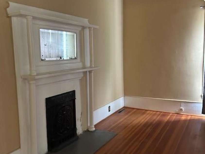 601 Marion Street, Shelby, NC 28150.  MLS# CAR4294221, YatesRealty ID 33748. 