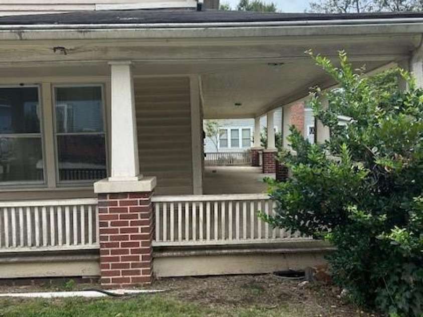 601 Marion Street, Shelby, NC 28150.  MLS# CAR4294221, YatesRealty ID 33748. 