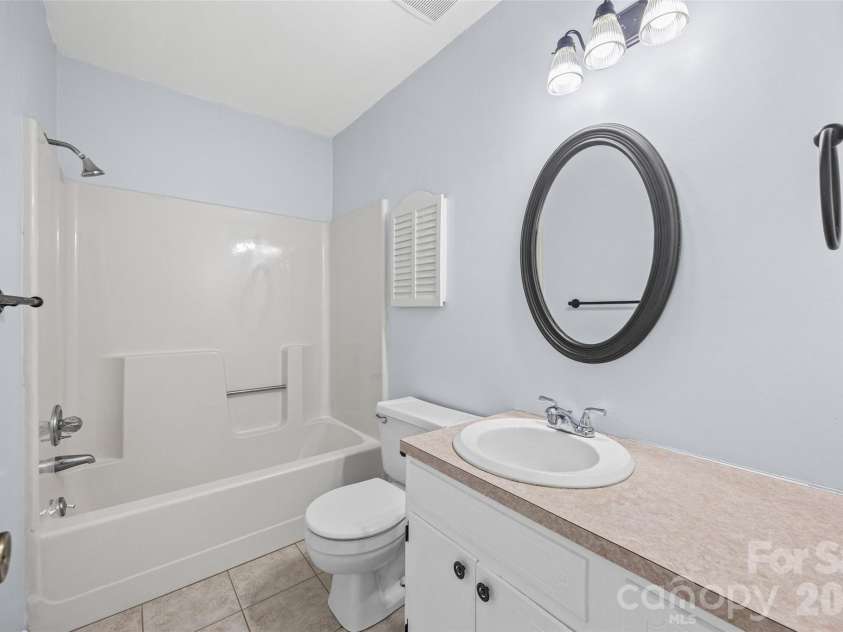 120 Ashebrook Drive, Fort Mill, SC 29715.  MLS# CAR4395612, YatesRealty ID 33749. 