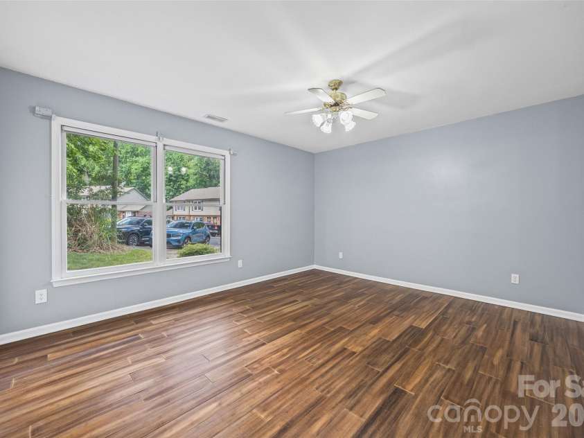 120 Ashebrook Drive, Fort Mill, SC 29715.  MLS# CAR4395612, YatesRealty ID 33749. 