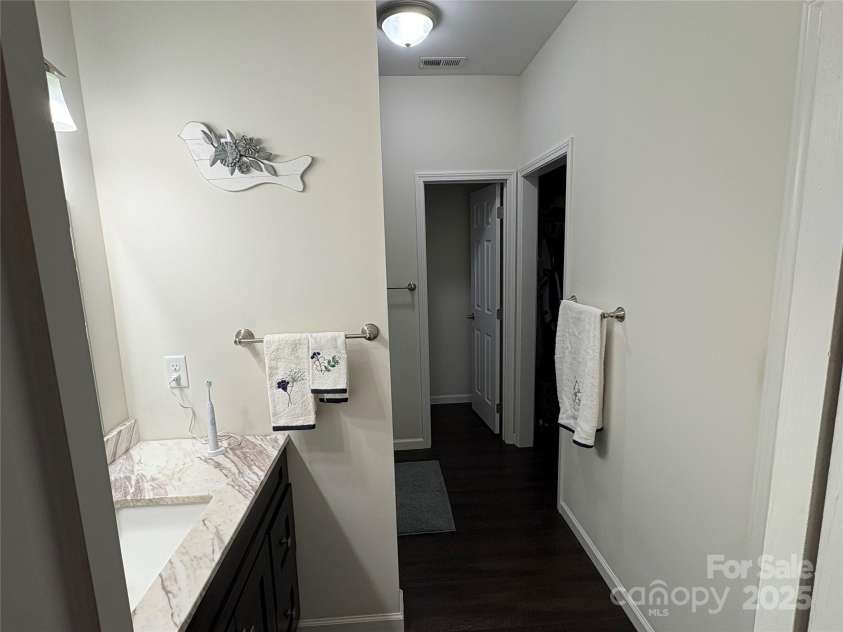 10 Scarlett Ridge Drive, Marshall, NC 28753.  MLS# CAR4317655, YatesRealty ID 3375. 