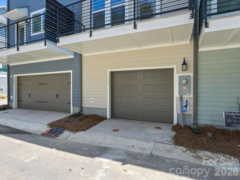 1539 Lithium Lane, Charlotte, NC 28211.  MLS# CAR4321957, YatesRealty ID 3375. 