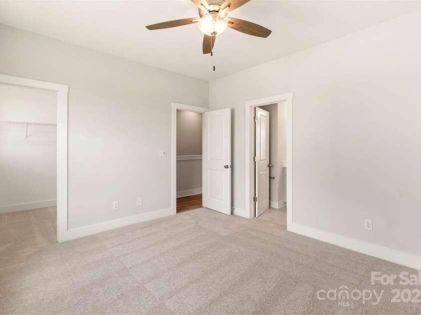 429 Nathaniel Way, Charlotte, NC 28213.  MLS# CAR4183043, YatesRealty ID 3375. Premier Bedroom