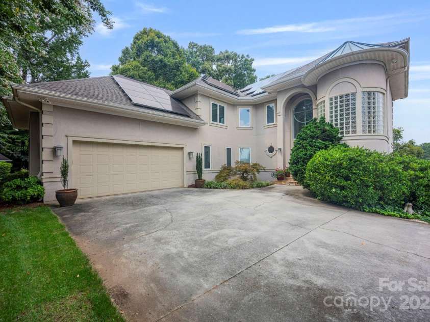 3131 Channel View Landing, Belmont, NC 28012.  MLS# CAR4293406, YatesRealty ID 33750. 