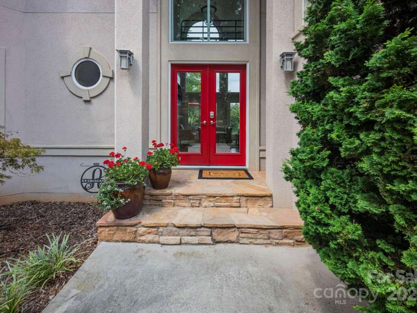 3131 Channel View Landing, Belmont, NC 28012.  MLS# CAR4293406, YatesRealty ID 33750. 