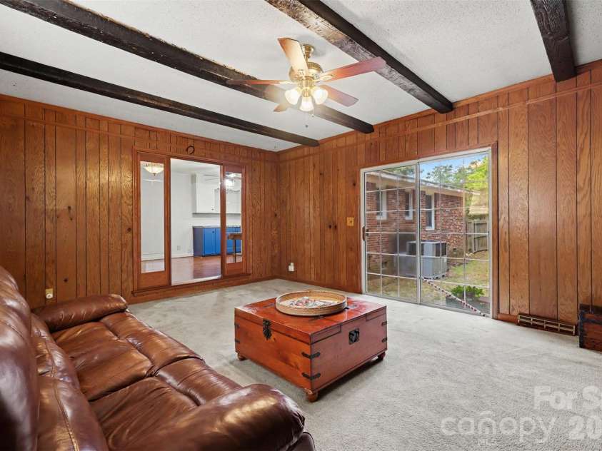 6774 Woodhaven Road, Kershaw, SC 29067.  MLS# CAR4394600, YatesRealty ID 33752. 
