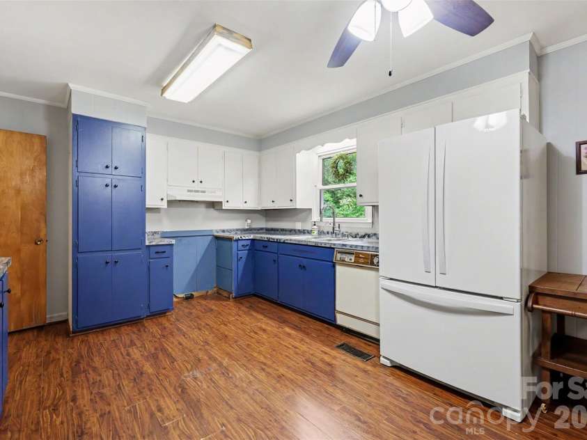 6774 Woodhaven Road, Kershaw, SC 29067.  MLS# CAR4394600, YatesRealty ID 33752. 