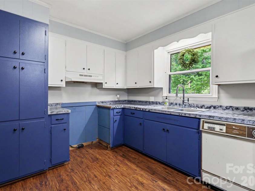 6774 Woodhaven Road, Kershaw, SC 29067.  MLS# CAR4394600, YatesRealty ID 33752. 