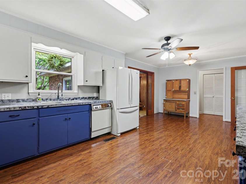 6774 Woodhaven Road, Kershaw, SC 29067.  MLS# CAR4394600, YatesRealty ID 33752. 