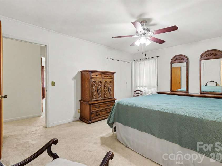 6774 Woodhaven Road, Kershaw, SC 29067.  MLS# CAR4394600, YatesRealty ID 33752. 