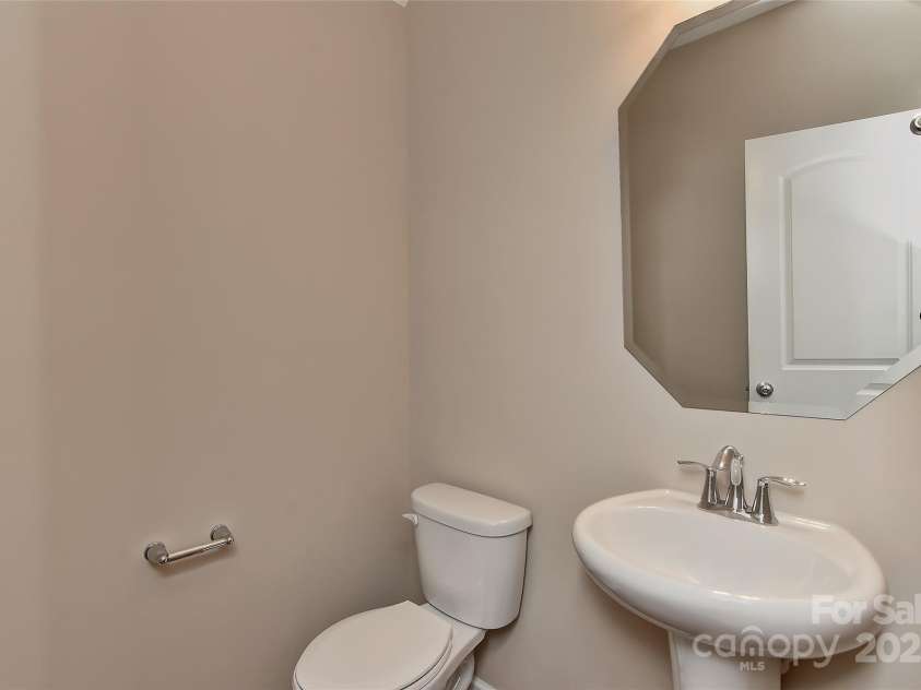 10137 Sam Meeks Road, Pineville, NC 28134.  MLS# CAR4288481, YatesRealty ID 33753. 