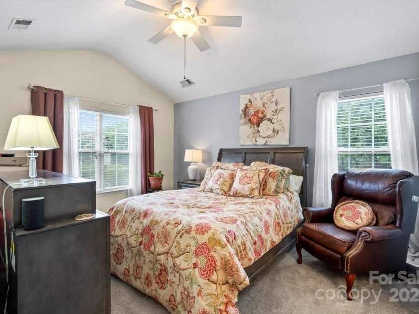 2103 Midnight Blue Lane, Fort Mill, SC 29708.  MLS# CAR4291358, YatesRealty ID 33755. 
